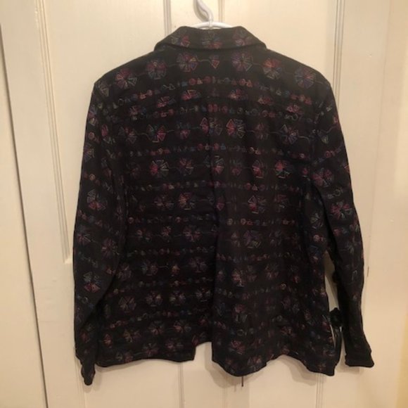 Women's CJ Banks Black Zippered Jacket - Picture 5 of 5